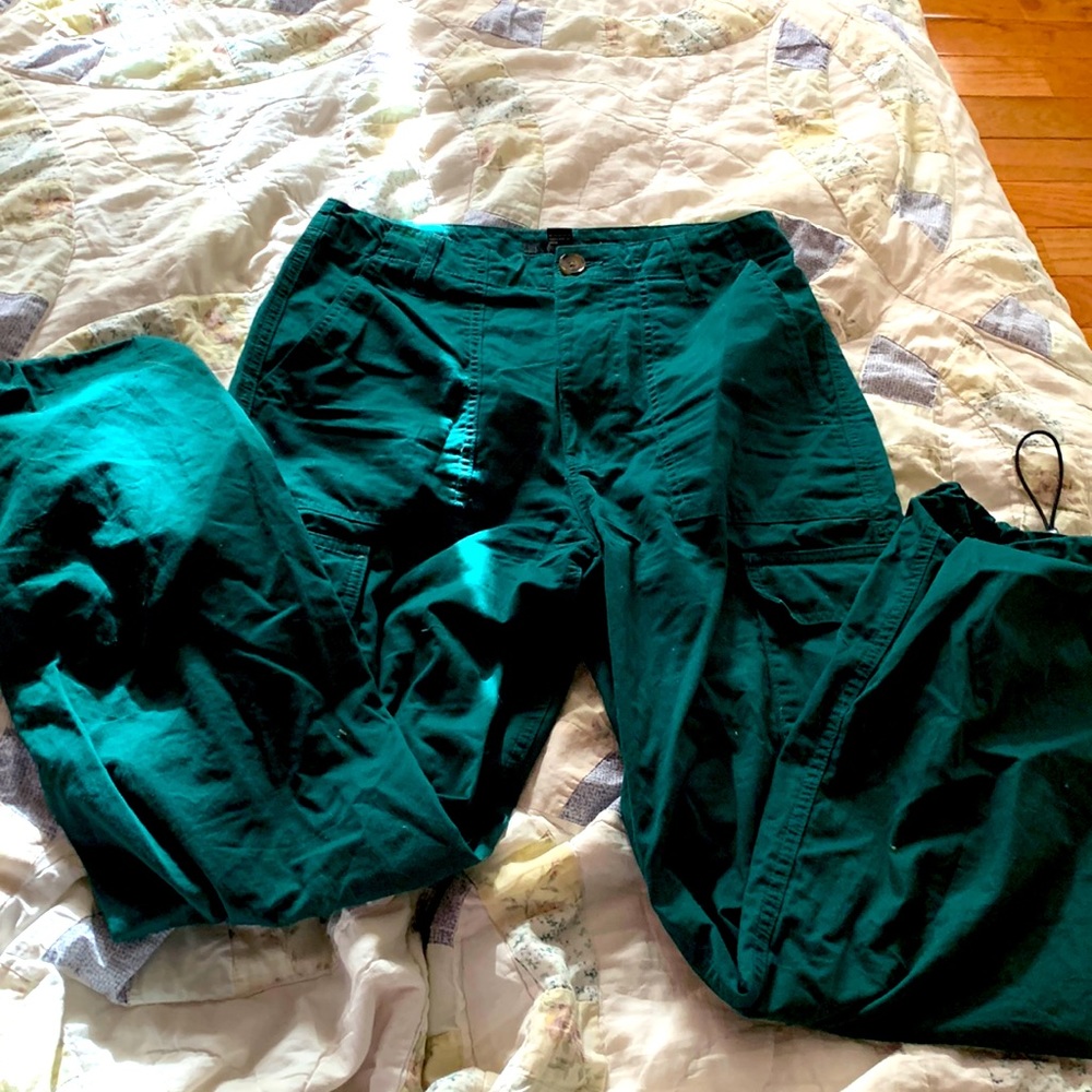 NEW blue-green cargo pants from forever 21! with adjustable ankles, size M